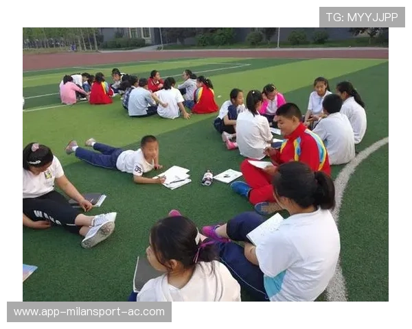 “球员异彩纷呈：场内外的趣味生活”，球场趣事